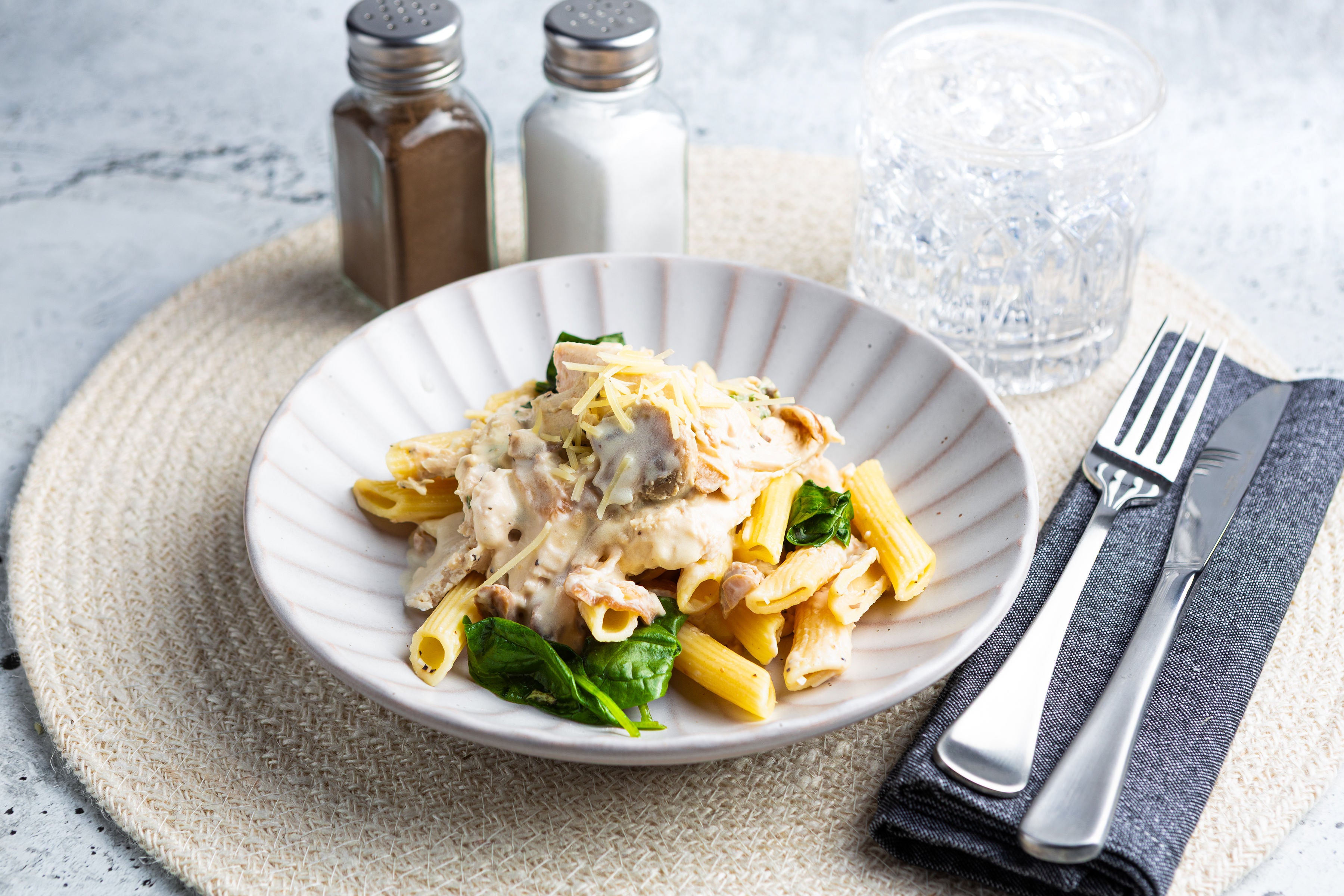 SaH Creamy Chicken & Mushroom Penne